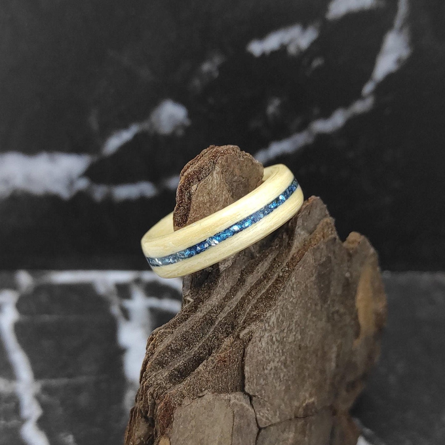 Maple Wooden Ring & Sapphire Glitter Inlay