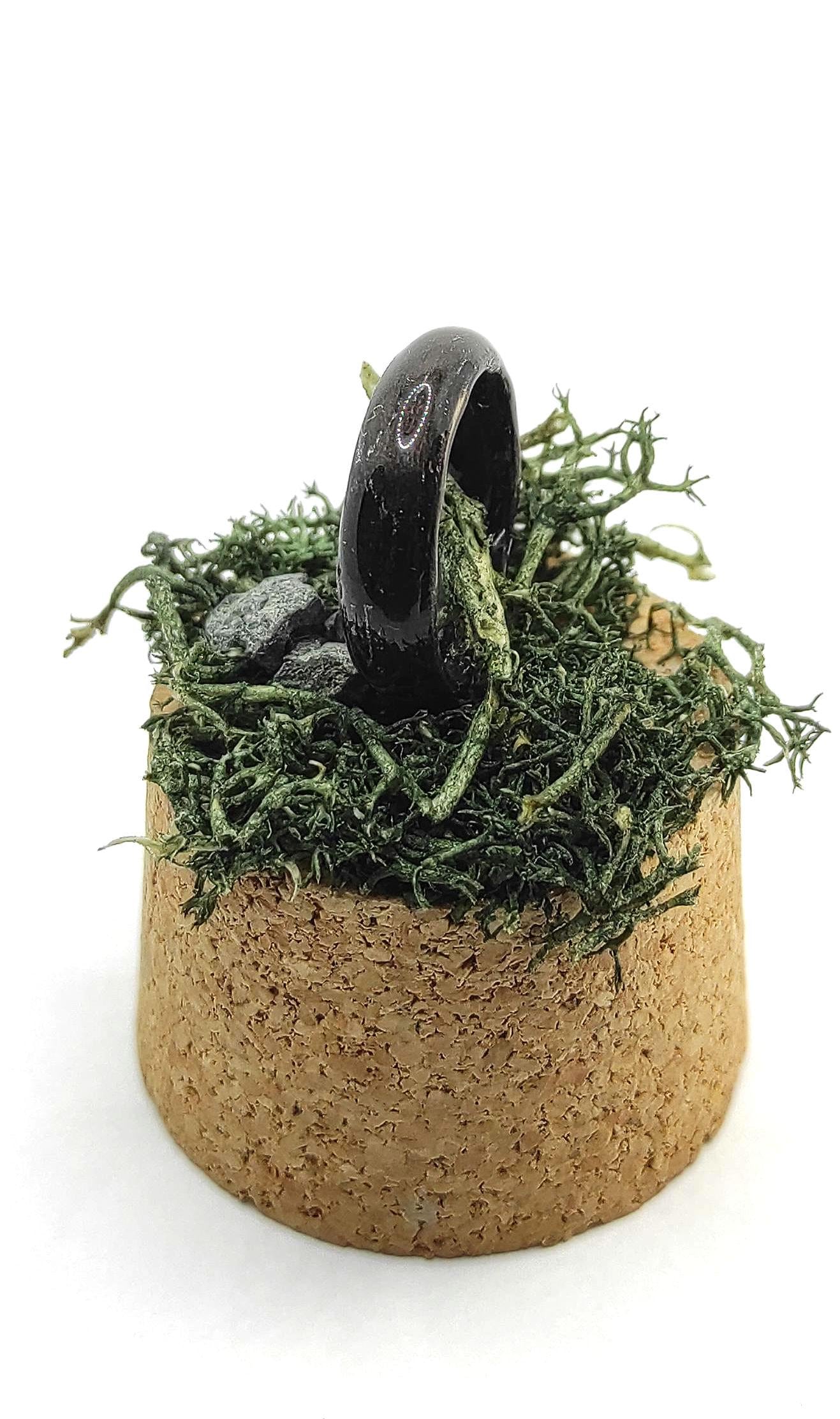 Black Oak Veneer Ring With Silver Thread