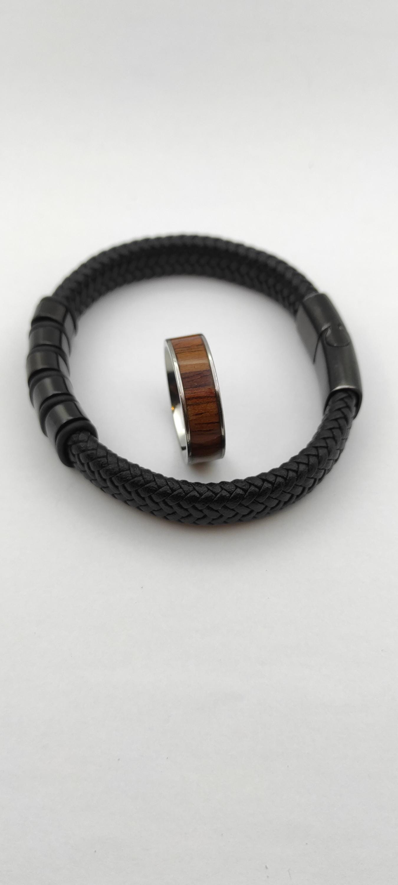 Rosewood Veneer & Metal Ring