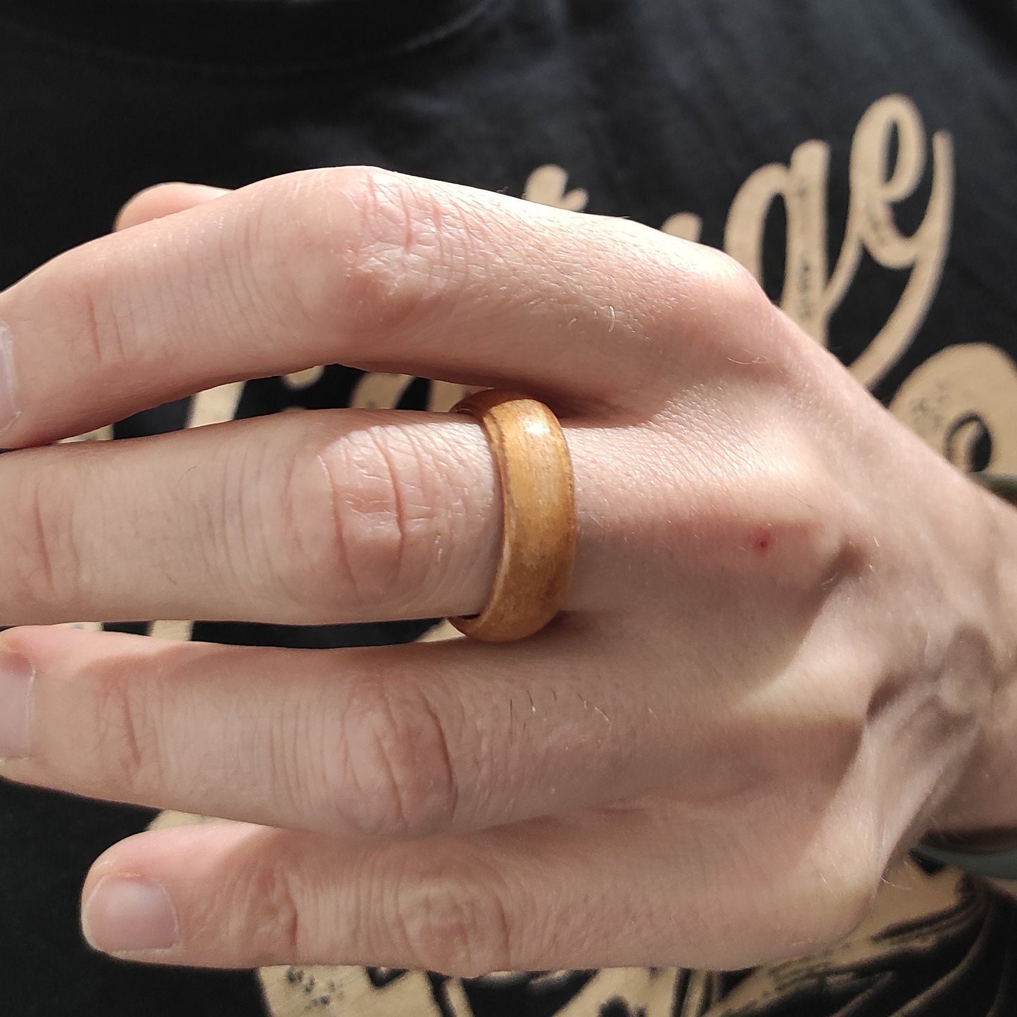 BentWood Blur Ring