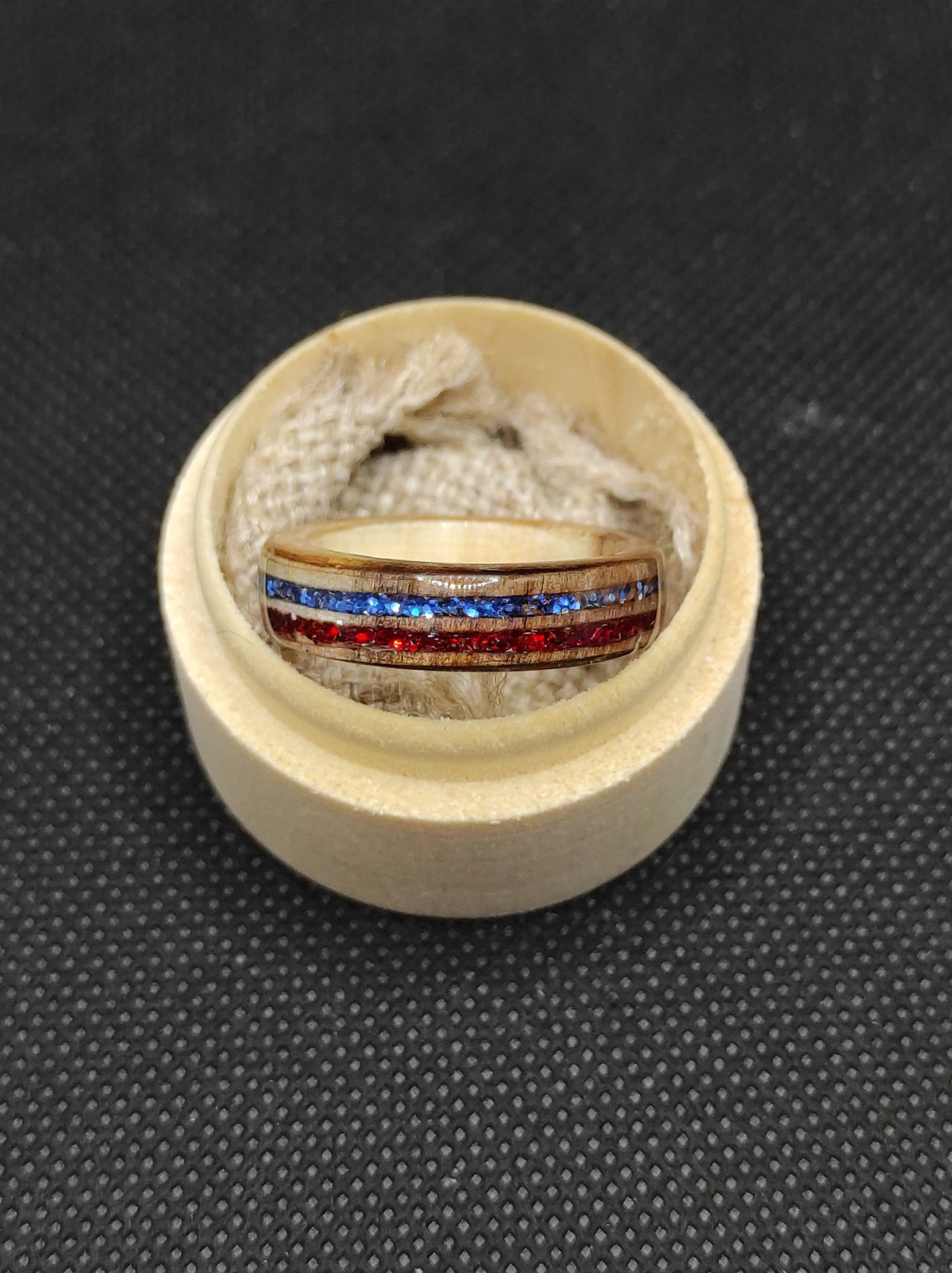 Eco-friendly ring made from real willow wood – gift-ready finish