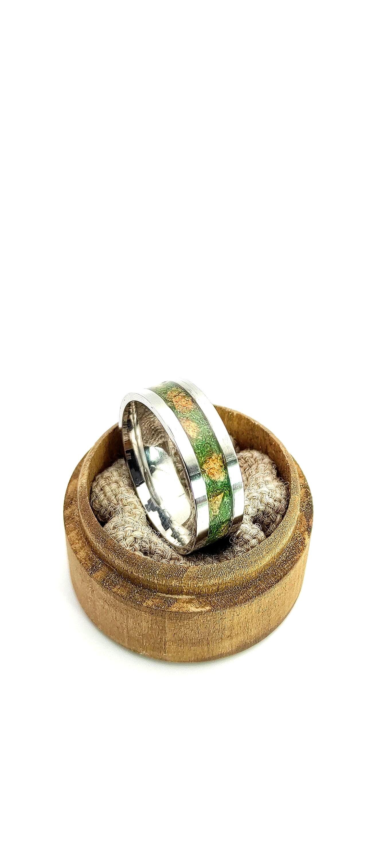 Metal Ring & Cork Ring & Realistic Grass Inlay
