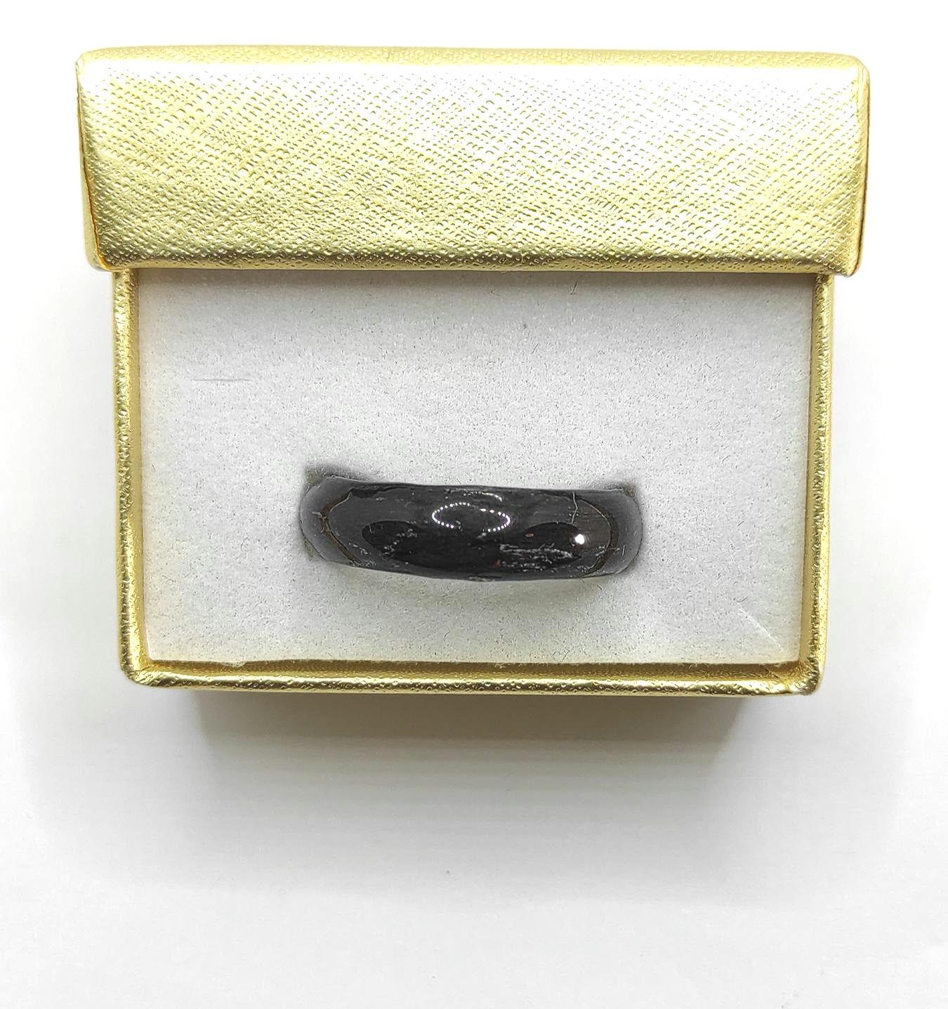 Black Oak Veneer Ring With Silver Thread