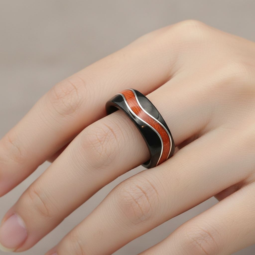 Falująca Zebranowa Róża — Ręcznie Cięty Pierścień Bentwood z Zebrano i California Rose