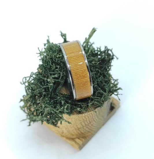 Teak Wood & Steel