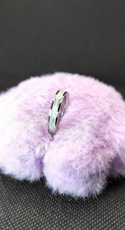 Pierścionek z opalem „Fire and Snow” - WoodRingsByJet