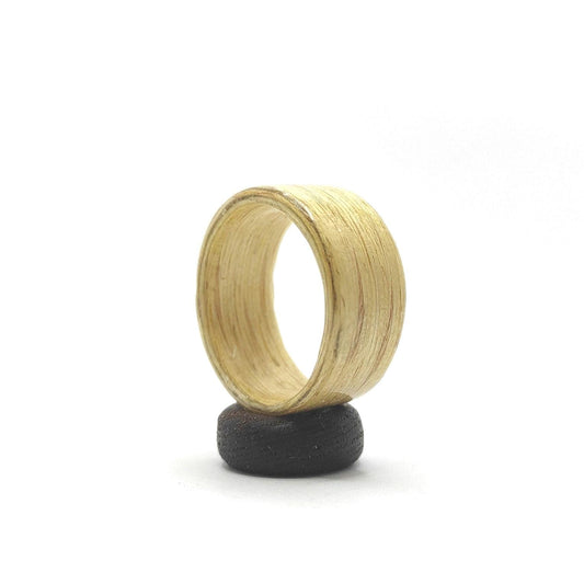 Ręcznie wykonana obrączka z brzozy – ekologiczny pierścionek unisex 3–8 mm - WoodRingsByJet