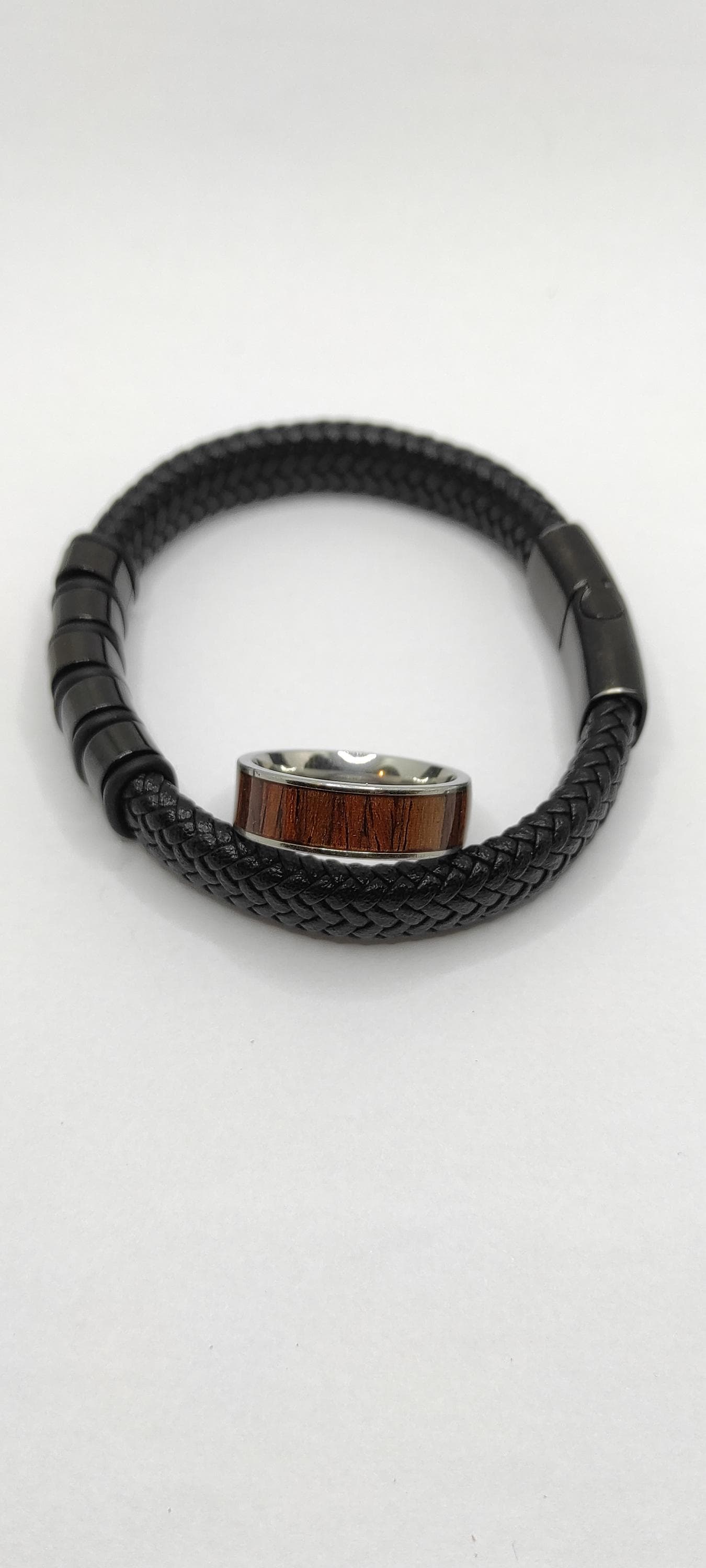 Rosewood Veneer & Metal Ring