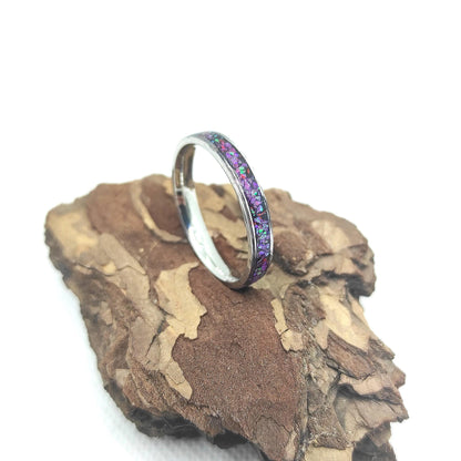 Pierścionek z neonowo-różowym opalem - WoodRingsByJet