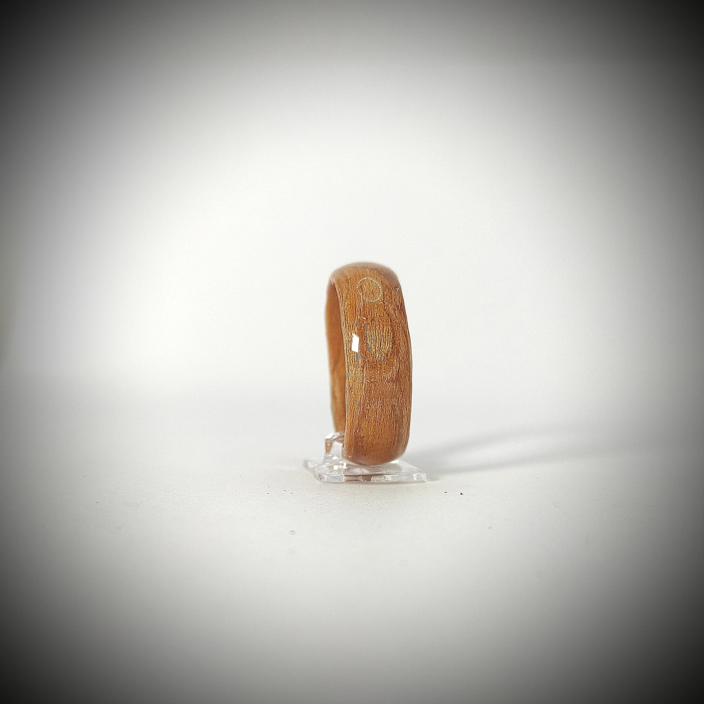 BentWood Blur Ring