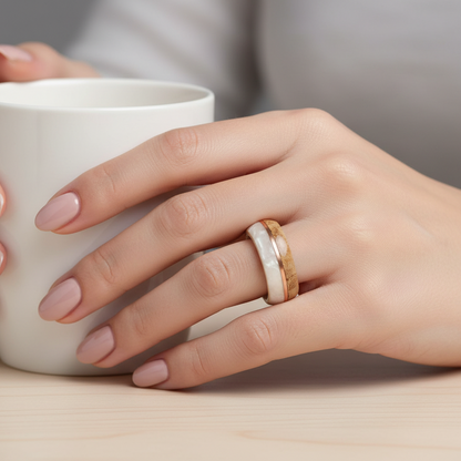 Perłowy Biały Celuloid - Ręcznie Wykonany Drewniany Pierścień z Miedzianą Oprawą