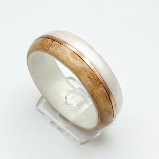 Perłowy Biały Celuloid - Ręcznie Wykonany Drewniany Pierścień z Miedzianą Oprawą