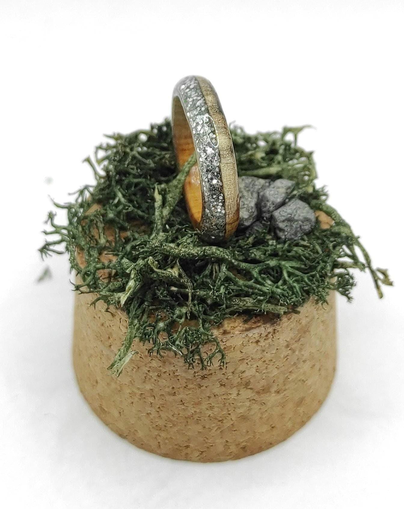 Eco-friendly wooden ring made from natural willow with shimmering silver glitter detail