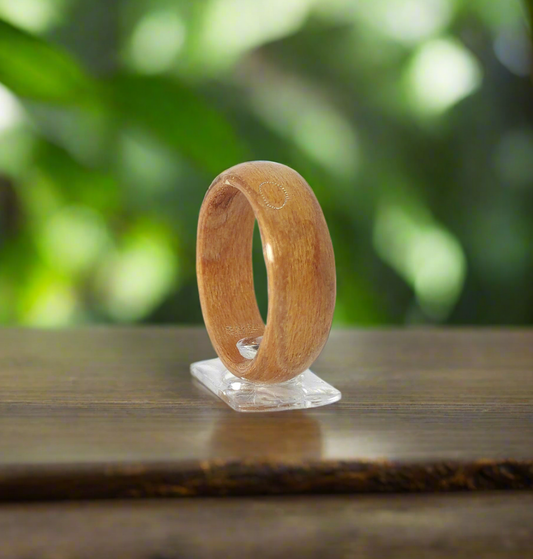 BentWood Blur Ring