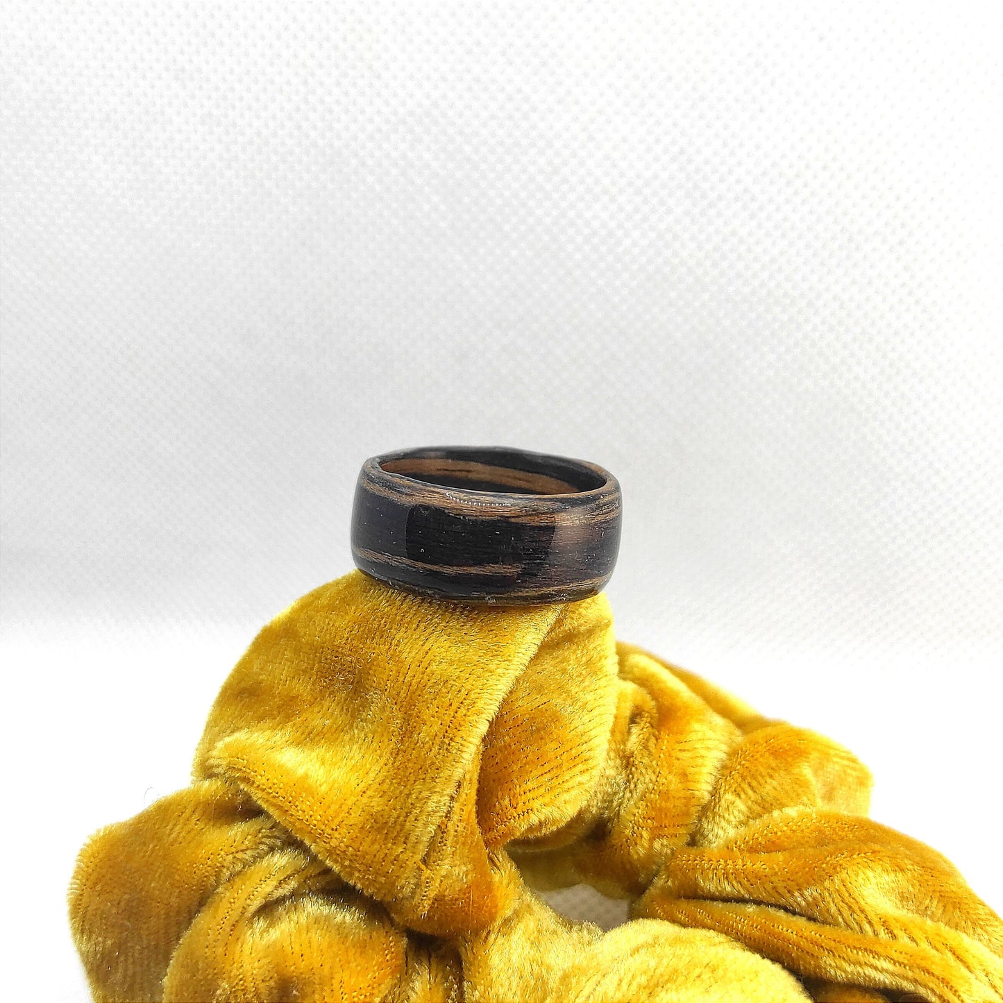Zebrawood Venner Ring
