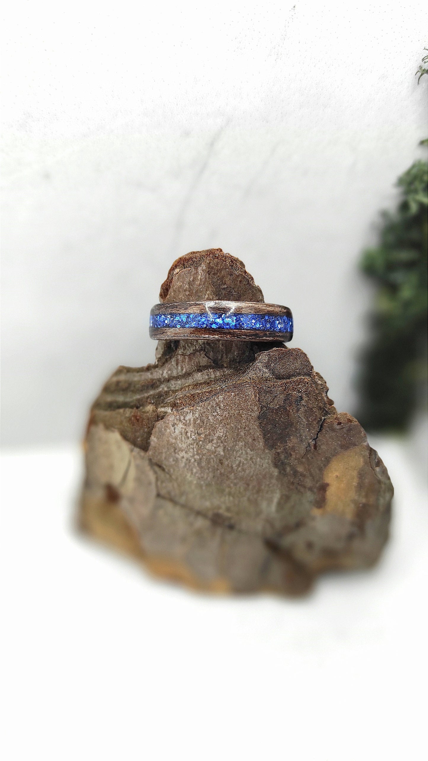 Darek Oak Wood Ring & Blue Glitter For Her