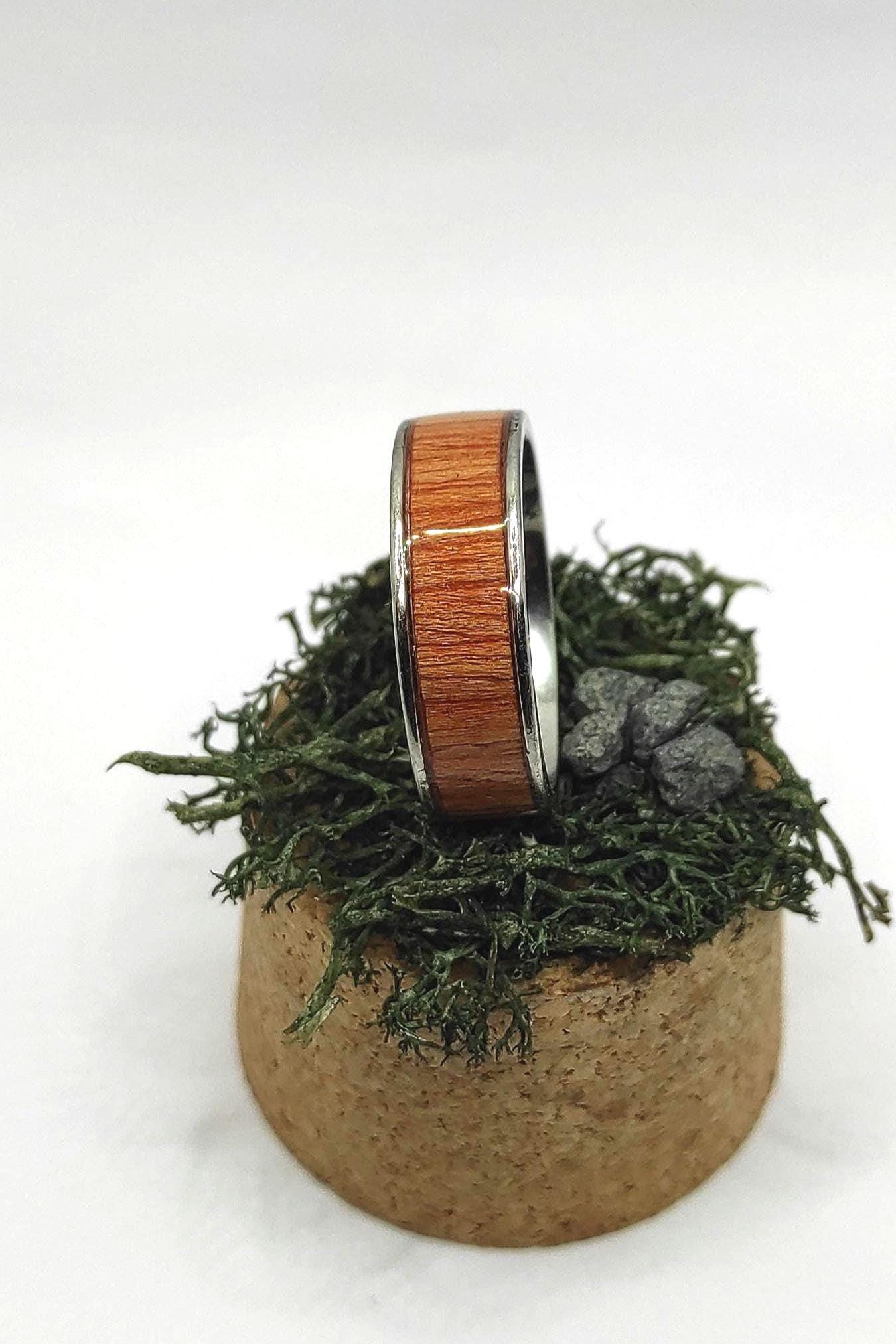 Ring with Rose Veneer & Metal