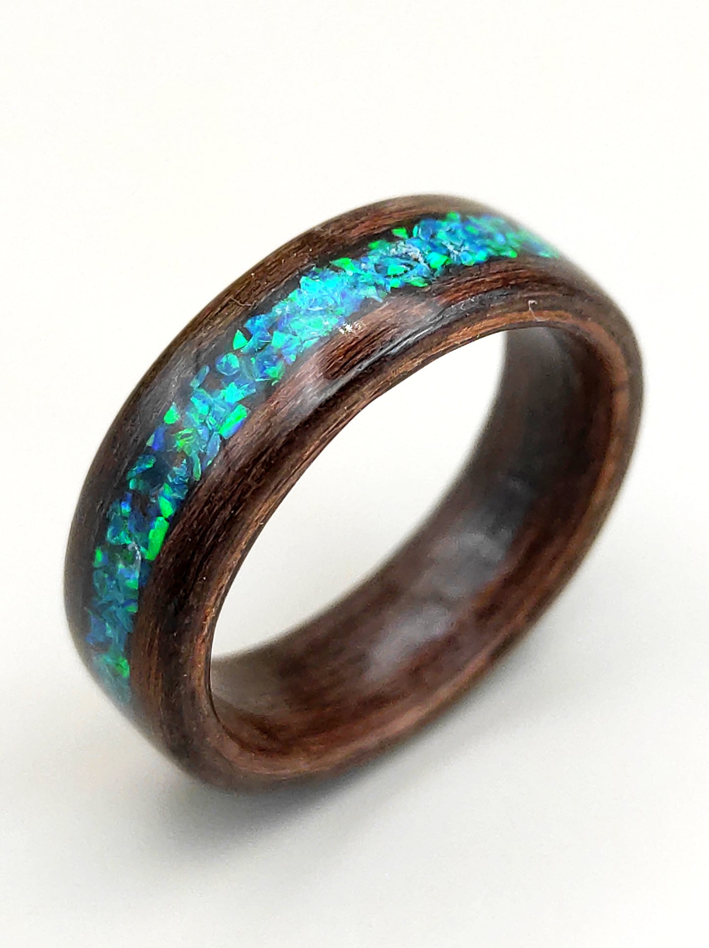 Pierścionek drewniany z opalem – wenge i turkusowy opal